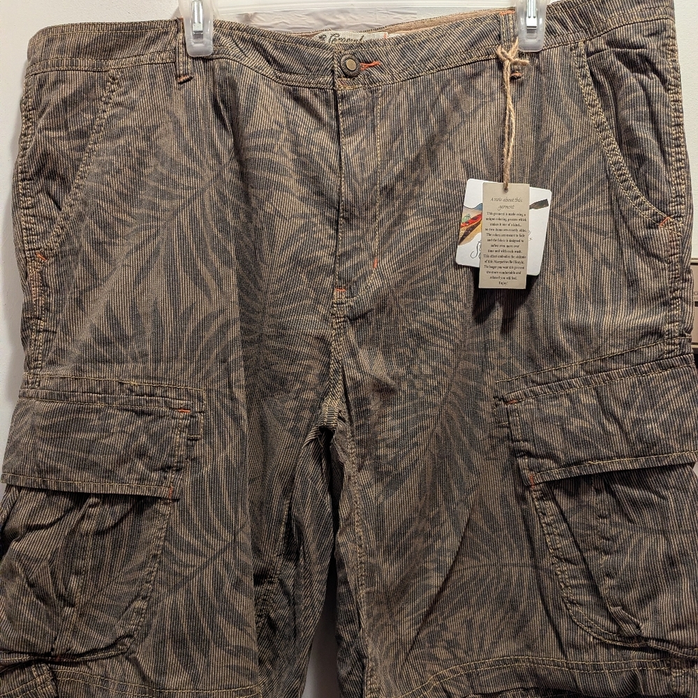 St. Somewhere Margaritaville Men's 40 Khaki Tropical Cargo Shorts NWT